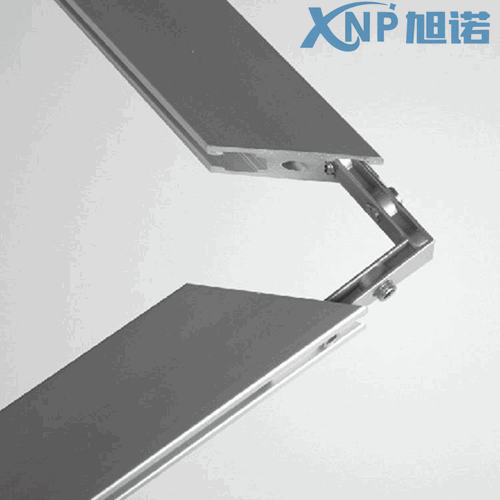 工业猫咪成人在线视频拼角安装有哪些注意事项.gif